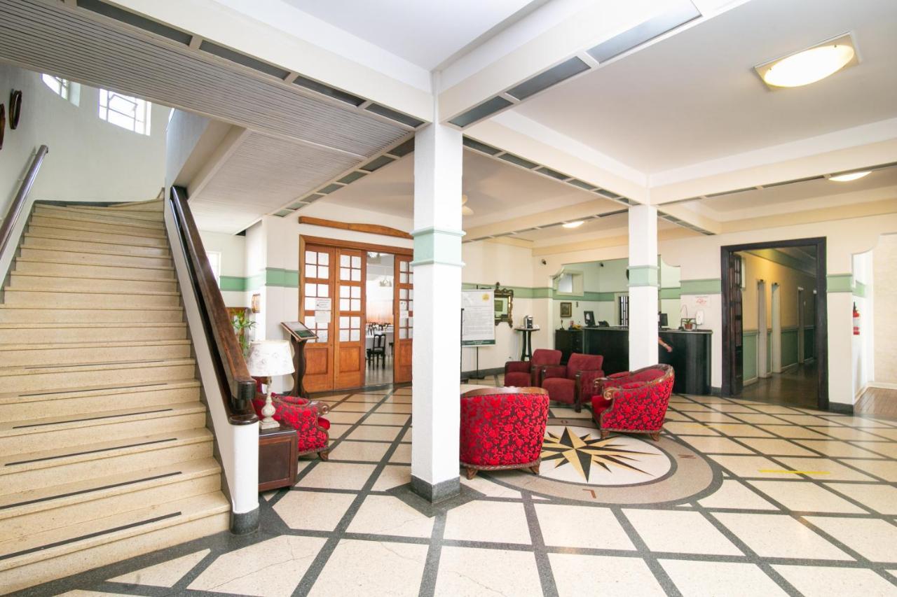 Avenida Charme Hotel Águas de São Pedro Bagian luar foto
