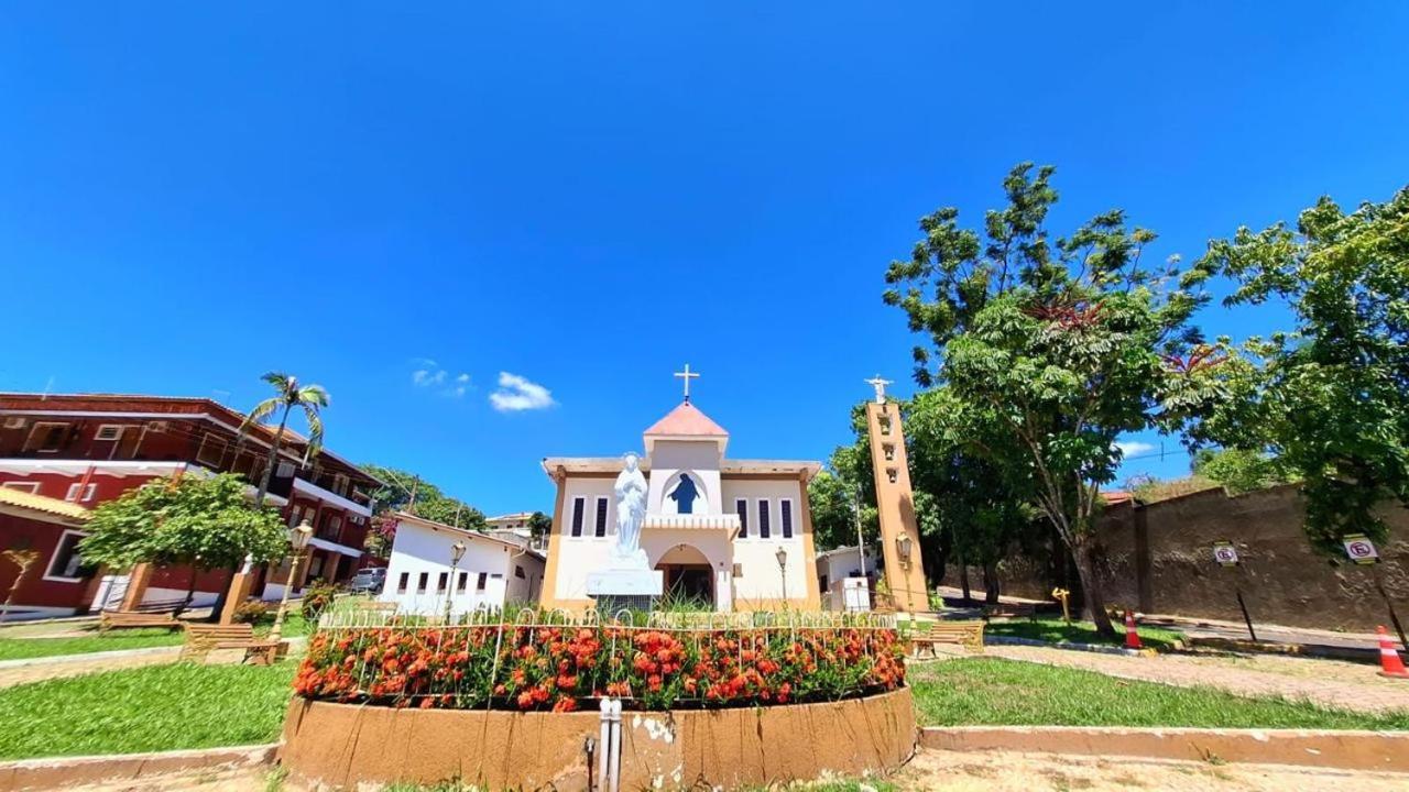 Avenida Charme Hotel Águas de São Pedro Bagian luar foto